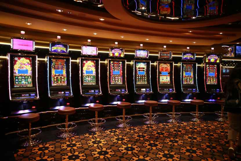 https://spellwin-casino.net